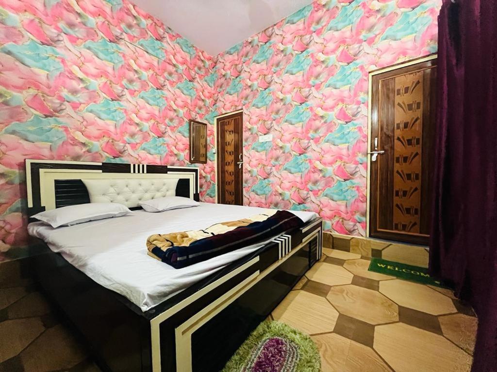 Maa Gauri Paying Guest House فاراناسي المظهر الخارجي الصورة